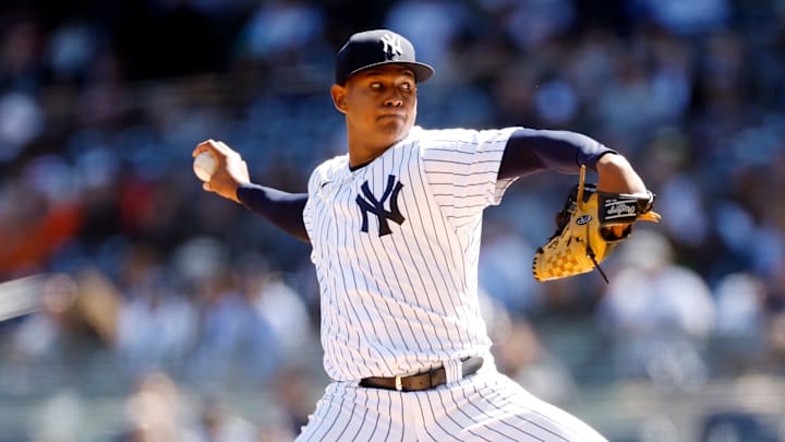 Jhony Brito lanzó cinco entradas para los Yankees este domingo