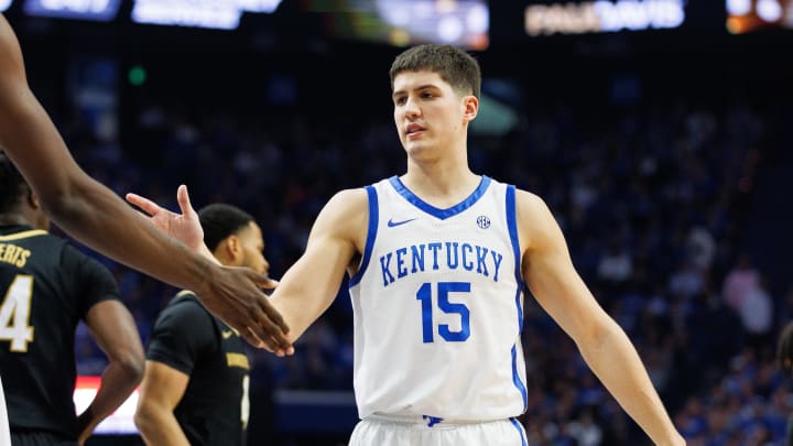 Mar 6, 2024; Lexington, Kentucky, USA; Kentucky Wildcats guard Reed Sheppard (15) fives forward Aaron Bradshaw (2) during the first half against the Vanderbilt Commodores at Rupp Arena at Central Bank Center. Mandatory Credit: Jordan Prather-USA TODAY Sports Mar 6, 2024; Lexington, Kentucky, USA; Kentucky Wildcats guard Reed Sheppard (15) fives forward Aaron Bradshaw (2) during the first half against the Vanderbilt Commodores at Rupp Arena at Central Bank Center. Mandatory Credit: Jordan Prather-USA TODAY Sports