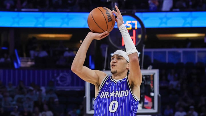 The Orlando Magic shook off a rough shooting game in Monday's win over the Milwaukee Bucks to race ahead for their third straight win.