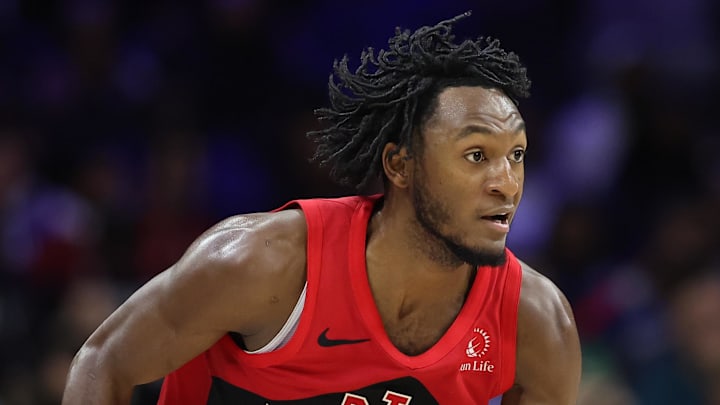 Toronto Raptors guard Immanuel Quickley (5) controls the ball against the Philadelphia 76ers during the third quarter at Xfinity Mobile Arena. Toronto Raptors guard Immanuel Quickley (5) controls the ball against the Philadelphia 76ers during the third quarter at Xfinity Mobile Arena.