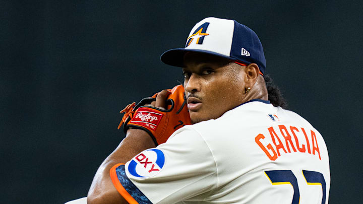 Los Angeles Angels v Houston Astros