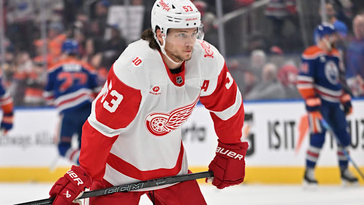 Dec 11, 2025; Edmonton, Alberta, CAN; Detroit Red Wings defenseman Moritz Seider (53) is seen out on the ice during the warm up against the Edmonton Oilers before the first period at Rogers Place. Mandatory Credit: Walter Tychnowicz-Imagn Images Dec 11, 2025; Edmonton, Alberta, CAN; Detroit Red Wings defenseman Moritz Seider (53) is seen out on the ice during the warm up against the Edmonton Oilers before the first period at Rogers Place. Mandatory Credit: Walter Tychnowicz-Imagn Images