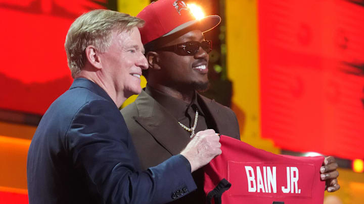 Former Miami Hurricanes defensive end Rueben Bain Jr. is selected by the Tampa Bay Buccaneers at pick No. 15