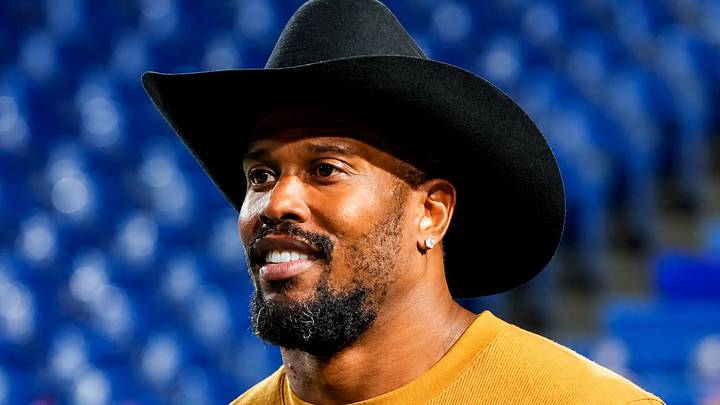 Free agent NFL linebacker Von Miller