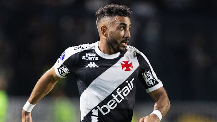 Payet está fora do jogo contra o Operário pela Copa do Brasil