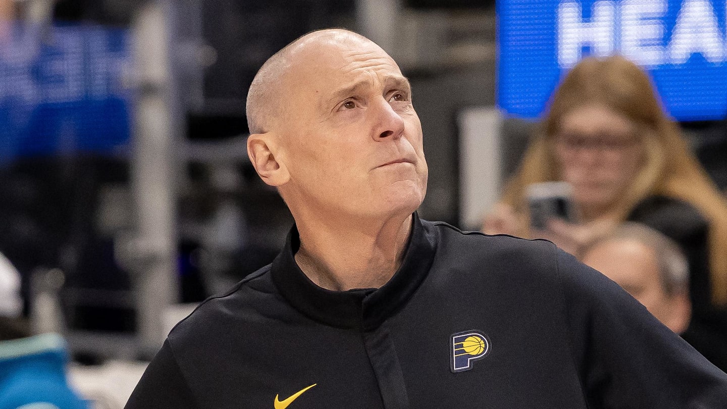 Pacers giving shooter a much longer look