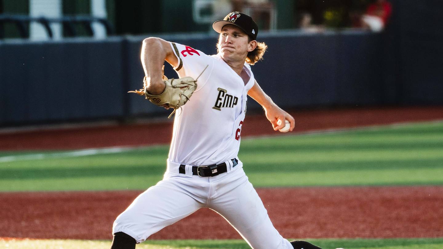 Cam Caminiti, prospect dei Braves, in azione durante la sua partita in Double-A