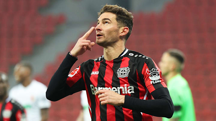 Lucas Alario bekommt eine neue Trikotnummer