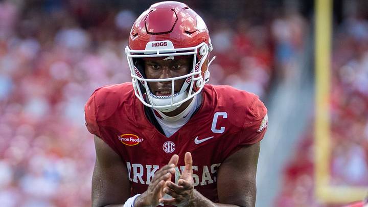 Arkansas Razorbacks quarterback KJ Jackson calls for the snap during second quarter against North Alabama. Arkansas Razorbacks quarterback KJ Jackson calls for the snap during second quarter against North Alabama.