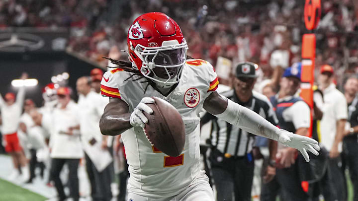 Sep 22, 2024; Atlanta, Georgia, USA; Kansas City Chiefs wide receiver Rashee Rice (4) scores a touchdown past Atlanta Falcons cornerback Dee Alford (20) during the first half at Mercedes-Benz Stadium. Mandatory Credit: Dale Zanine-Imagn Images Sep 22, 2024; Atlanta, Georgia, USA; Kansas City Chiefs wide receiver Rashee Rice (4) scores a touchdown past Atlanta Falcons cornerback Dee Alford (20) during the first half at Mercedes-Benz Stadium. Mandatory Credit: Dale Zanine-Imagn Images