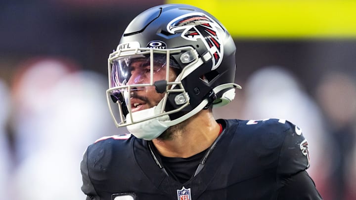 Atlanta Falcons safety Jessie Bates III 