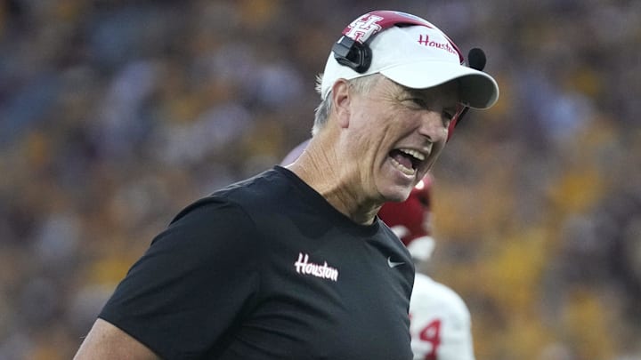 Houston Cougars head coach Willie Fritz yells out to his team as they play against the ASU Sun Devils at Mountain America Stadium in Tempe on Oct. 25, 2025.