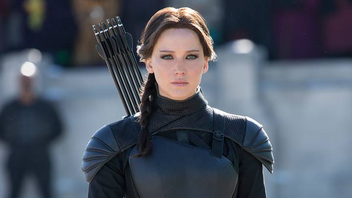 Jennifer Lawrence (“Katniss Everdeen”) stars in Lionsgate Home Entertainment’s THE HUNGER GAMES: MOCKINGJAY PART 2.. 