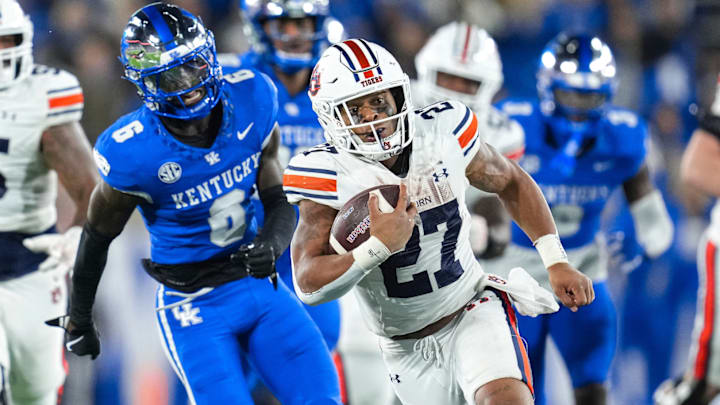 Auburn Tigers running back Jarquez Hunter rushed for a career high 278 yards in a 24-10 win over the Kentucky Wildcats.
