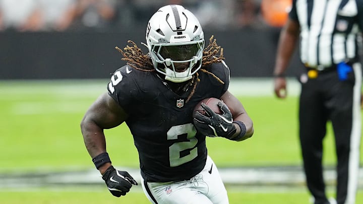 Aug 16, 2025; Paradise, Nevada, USA; Raiders running back Ashton Jeanty (2) rushes against the San Francisco 49ers during the first quarter at Allegiant Stadium. Mandatory Credit: Stephen R. Sylvanie-Imagn Images Aug 16, 2025; Paradise, Nevada, USA; Raiders running back Ashton Jeanty (2) rushes against the San Francisco 49ers during the first quarter at Allegiant Stadium. Mandatory Credit: Stephen R. Sylvanie-Imagn Images