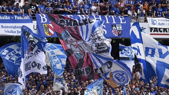 FC Schalke 04 vs 1. FC Nürnberg - 2. Bundesliga