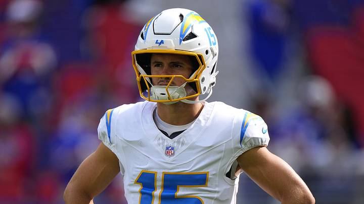 Sep 27, 2026; Orchard Park, New York, USA; Los Angeles Chargers wide receiver Ladd McConkey (15) warms up before the game against the Buffalo Bills at New Highmark Stadium.at New Highmark Stadium. Mandatory Credit: Gregory Fisher-Imagn Images Sep 27, 2026; Orchard Park, New York, USA; Los Angeles Chargers wide receiver Ladd McConkey (15) warms up before the game against the Buffalo Bills at New Highmark Stadium.at New Highmark Stadium. Mandatory Credit: Gregory Fisher-Imagn Images