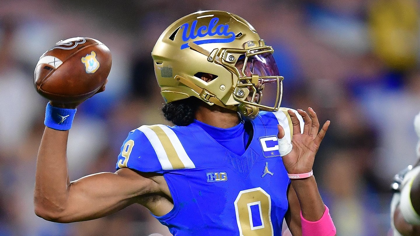 UCLA Extends Offer to 4-Star 2027 Quarterback