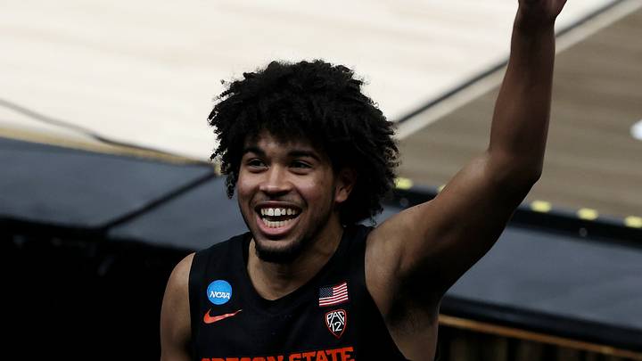 Mar 27, 2021; Indianapolis, Indiana, USA; Oregon State Beavers guard Ethan Thompson (5) reacts after defeating the Loyola-Chicago Ramblers in the Sweet Sixteen of the 2021 NCAA Tournament at Bankers Life Fieldhouse. Mandatory Credit: Trevor Ruszkowski-USA TODAY Sports