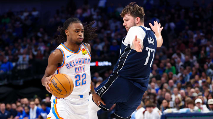 Feb 10, 2024; Dallas, Texas, USA; Oklahoma City Thunder guard Cason Wallace (22) dribbles as Dallas Feb 10, 2024; Dallas, Texas, USA; Oklahoma City Thunder guard Cason Wallace (22) dribbles as Dallas