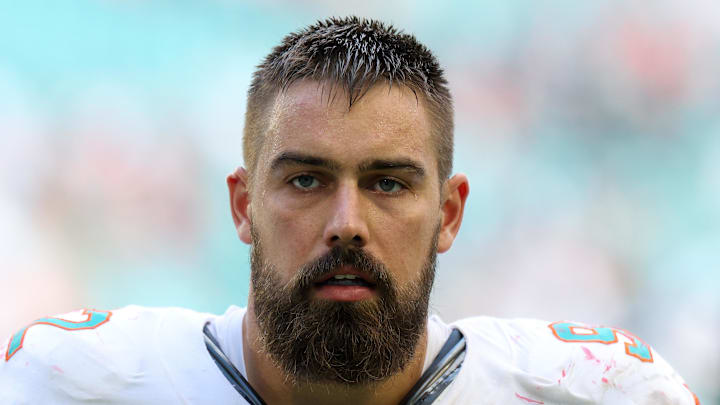 Miami Dolphins defensive tackle Zach Sieler