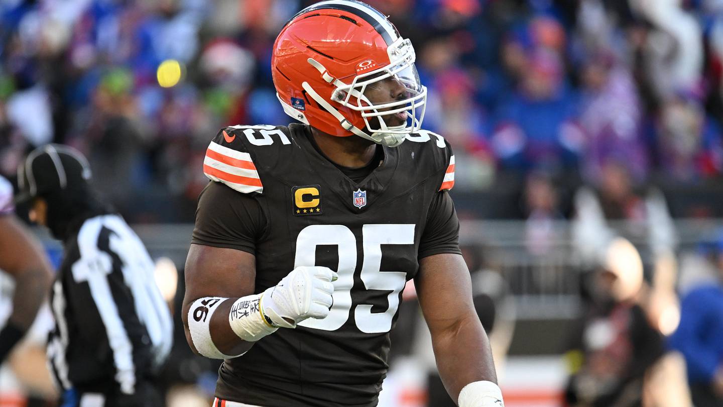 Should Dallas Cowboys Consider Myles Garrett-George Pickens Trade?