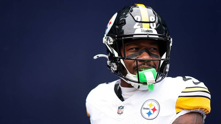 Pittsburgh Steelers safety Robert Spears-Jennings Pittsburgh Steelers safety Robert Spears-Jennings
