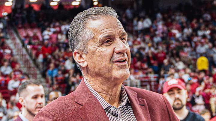 Arkansas Razorbacks coach John Calipari against the Oklahoma Sooners at Bud Walton Arena in Fayetteville, Ark. Arkansas Razorbacks coach John Calipari against the Oklahoma Sooners at Bud Walton Arena in Fayetteville, Ark.