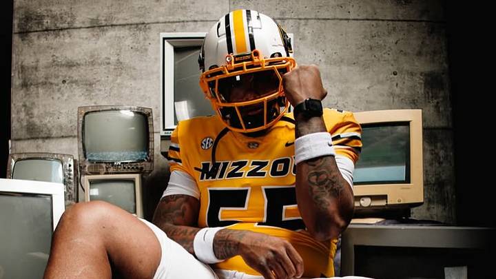 Cass Technical offensive lineman Khalief Canty on his official visit to the University of Missouri on Sunday, June 22. Cass Technical offensive lineman Khalief Canty on his official visit to the University of Missouri on Sunday, June 22.