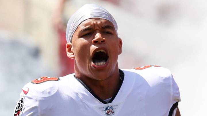 Sep 22, 2024; Tampa, Florida, USA; Tampa Bay Buccaneers linebacker Joe Tryon-Shoyinka (9) is introduced before a game against the Denver Broncos at Raymond James Stadium. Mandatory Credit: Nathan Ray Seebeck-Imagn Images Sep 22, 2024; Tampa, Florida, USA; Tampa Bay Buccaneers linebacker Joe Tryon-Shoyinka (9) is introduced before a game against the Denver Broncos at Raymond James Stadium. Mandatory Credit: Nathan Ray Seebeck-Imagn Images