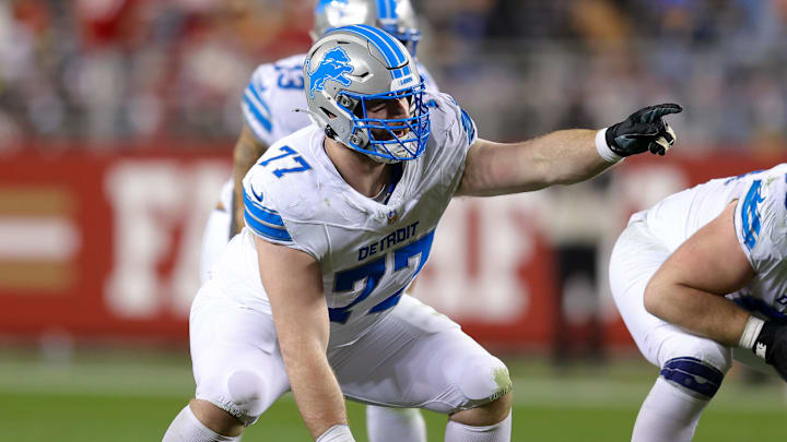  Detroit Lions center Frank Ragnow (77).