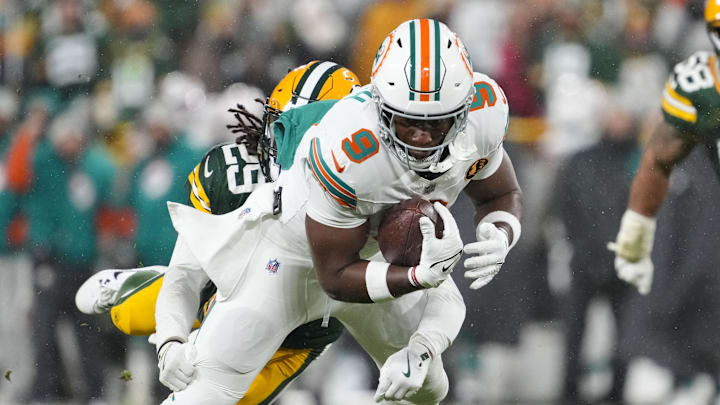 Dolphins TE Jonnu Smith averaged 13.1 fantasy points last season, which was 3.7 more than his previous career high.