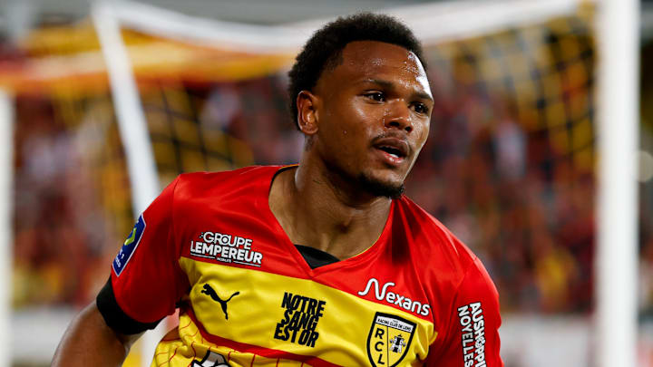 Loïs Openda pourrait partir.