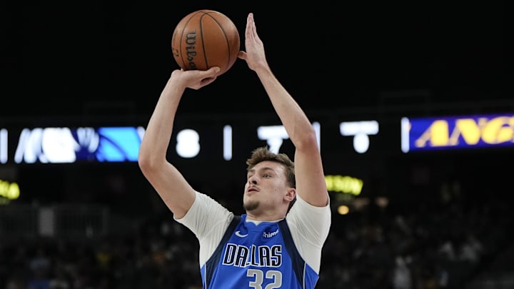 Oct 15, 2025; Las Vegas, Nevada, USA; Dallas Mavericks forward Cooper Flagg (32) shoots the ball during the first half against the Los Angeles Lakers at T-Mobile Arena. Mandatory Credit: Lucas Peltier-Imagn Images Oct 15, 2025; Las Vegas, Nevada, USA; Dallas Mavericks forward Cooper Flagg (32) shoots the ball during the first half against the Los Angeles Lakers at T-Mobile Arena. Mandatory Credit: Lucas Peltier-Imagn Images