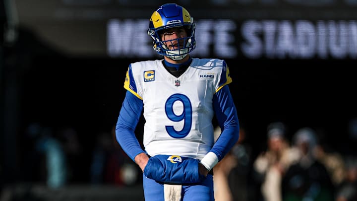 Dec 22, 2024; East Rutherford, New Jersey, USA; Los Angeles Rams quarterback Matthew Stafford (9) looks on after a penalty during the first half against the New York Jets at MetLife Stadium. Mandatory Credit: Vincent Carchietta-Imagn Images Dec 22, 2024; East Rutherford, New Jersey, USA; Los Angeles Rams quarterback Matthew Stafford (9) looks on after a penalty during the first half against the New York Jets at MetLife Stadium. Mandatory Credit: Vincent Carchietta-Imagn Images