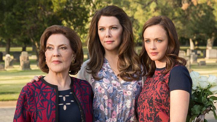 Kelly Bishop, Lauren Graham, and Alexis Bledel in Gilmore Girls: A Year in the Life on Netflix