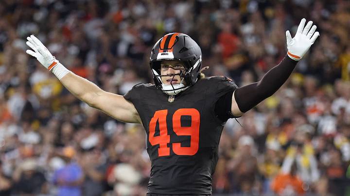 Oct 1, 2026; Cleveland, Ohio, USA;  Cleveland Browns linebacker Carson Schwesinger (49) reacts against the Pittsburgh Steelers in the first half at Huntington Bank Field.  Mandatory Credit: Scott Galvin-Imagn Images