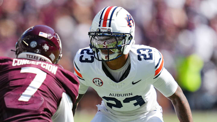 Former Auburn Tigers cornerback Jay Crawford has made his decision in the transfer portal. 