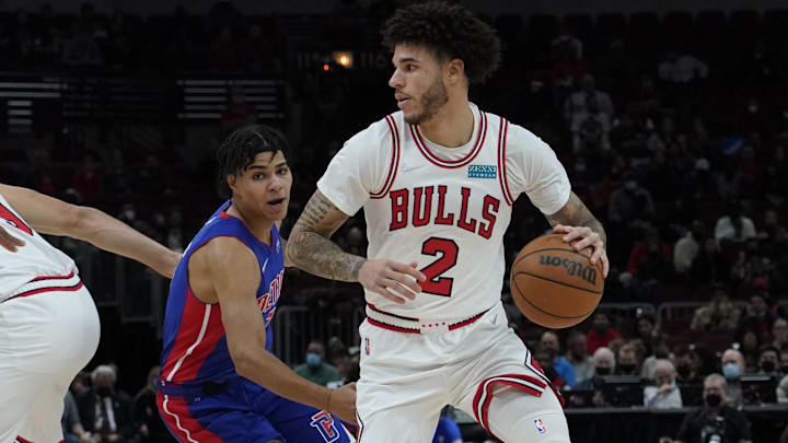 Oct 23, 2021; Chicago, Illinois, USA; Chicago Bulls guard Lonzo Ball (2) looks to pass against the Detroit Pistons during the first half at United Center. Mandatory Credit: David Banks-Imagn Images Oct 23, 2021; Chicago, Illinois, USA; Chicago Bulls guard Lonzo Ball (2) looks to pass against the Detroit Pistons during the first half at United Center. Mandatory Credit: David Banks-Imagn Images