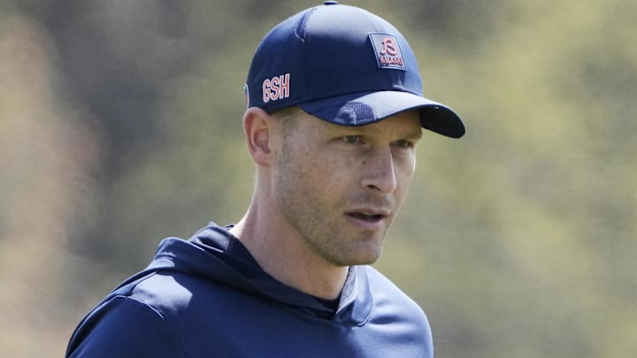 Chicago Bears head coach Ben Johnson.