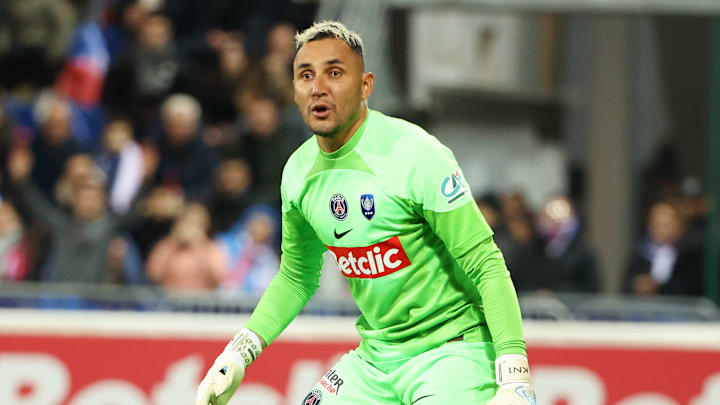 Keylor Navas file en prêt à Nottingham Forest