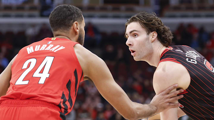Feb 26, 2026; Chicago, Illinois, USA; Portland Trail Blazers forward Kris Murray (24) defends against Chicago Bulls guard Josh Giddey (3) during the first half of an NBA game at United Center. Mandatory Credit: Kamil Krzaczynski-Imagn Images Feb 26, 2026; Chicago, Illinois, USA; Portland Trail Blazers forward Kris Murray (24) defends against Chicago Bulls guard Josh Giddey (3) during the first half of an NBA game at United Center. Mandatory Credit: Kamil Krzaczynski-Imagn Images
