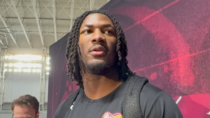 Oklahoma edge rusher R Mason Thomas