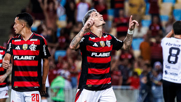 Varela cresceu de produção no Flamengo em 2025