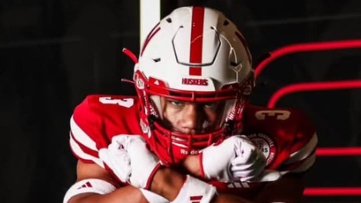 2026 linebacker prospect Calvin Thomas.