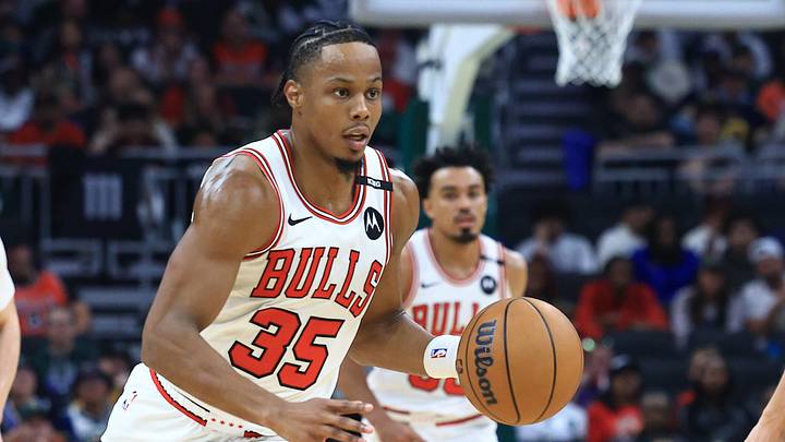 Oct 23, 2026; Milwaukee, WI, USA; Chicago Bulls guard Isaac Okoro (35) drives to the basket during the second quarter against the Milwaukee Bucks at Fiserv Forum. Mandatory Credit: Brad Repplinger-Imagn Images Oct 23, 2026; Milwaukee, WI, USA; Chicago Bulls guard Isaac Okoro (35) drives to the basket during the second quarter against the Milwaukee Bucks at Fiserv Forum. Mandatory Credit: Brad Repplinger-Imagn Images
