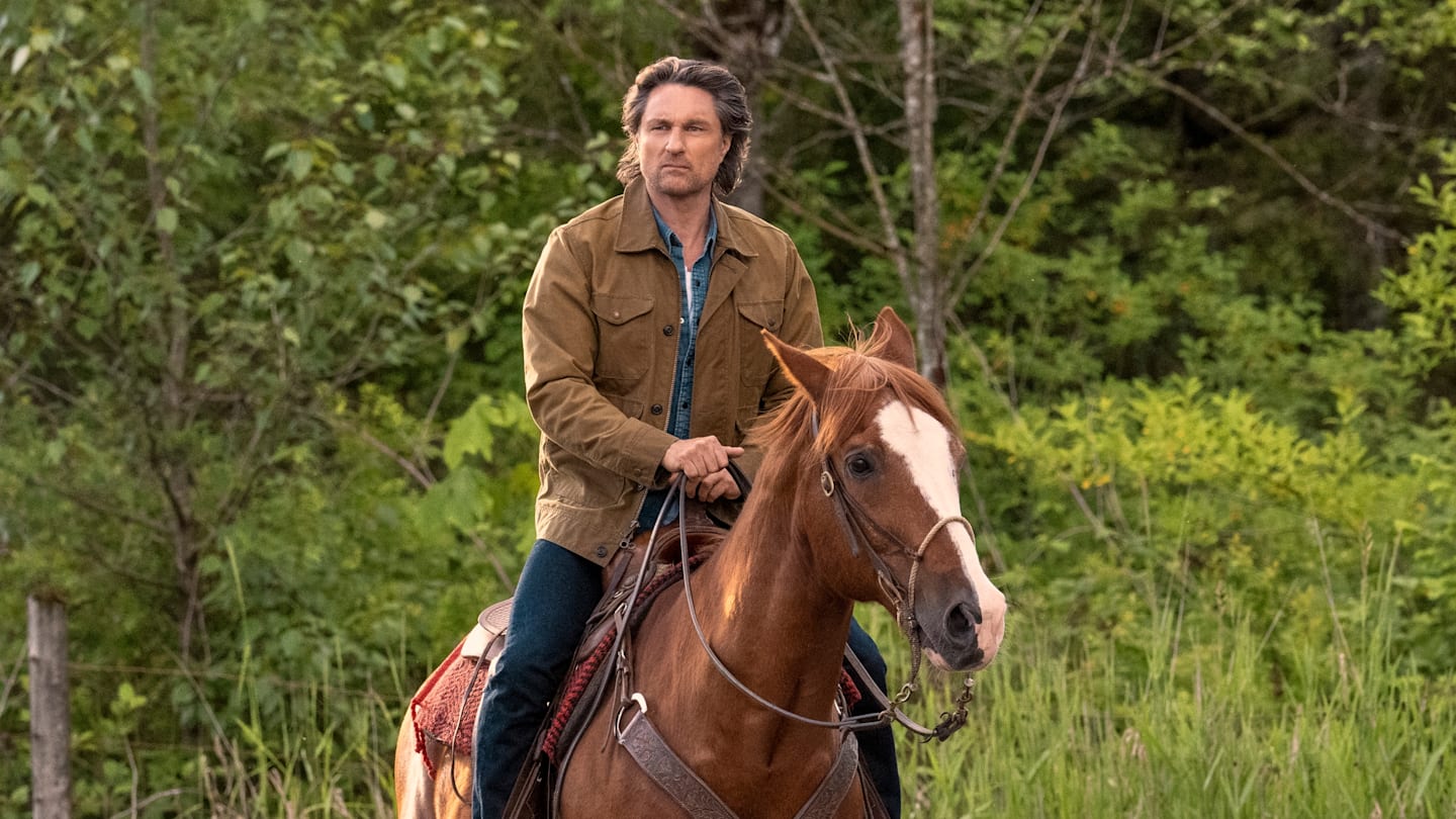 The cozy Netflix drama topping charts right now is made for Virgin River  fans