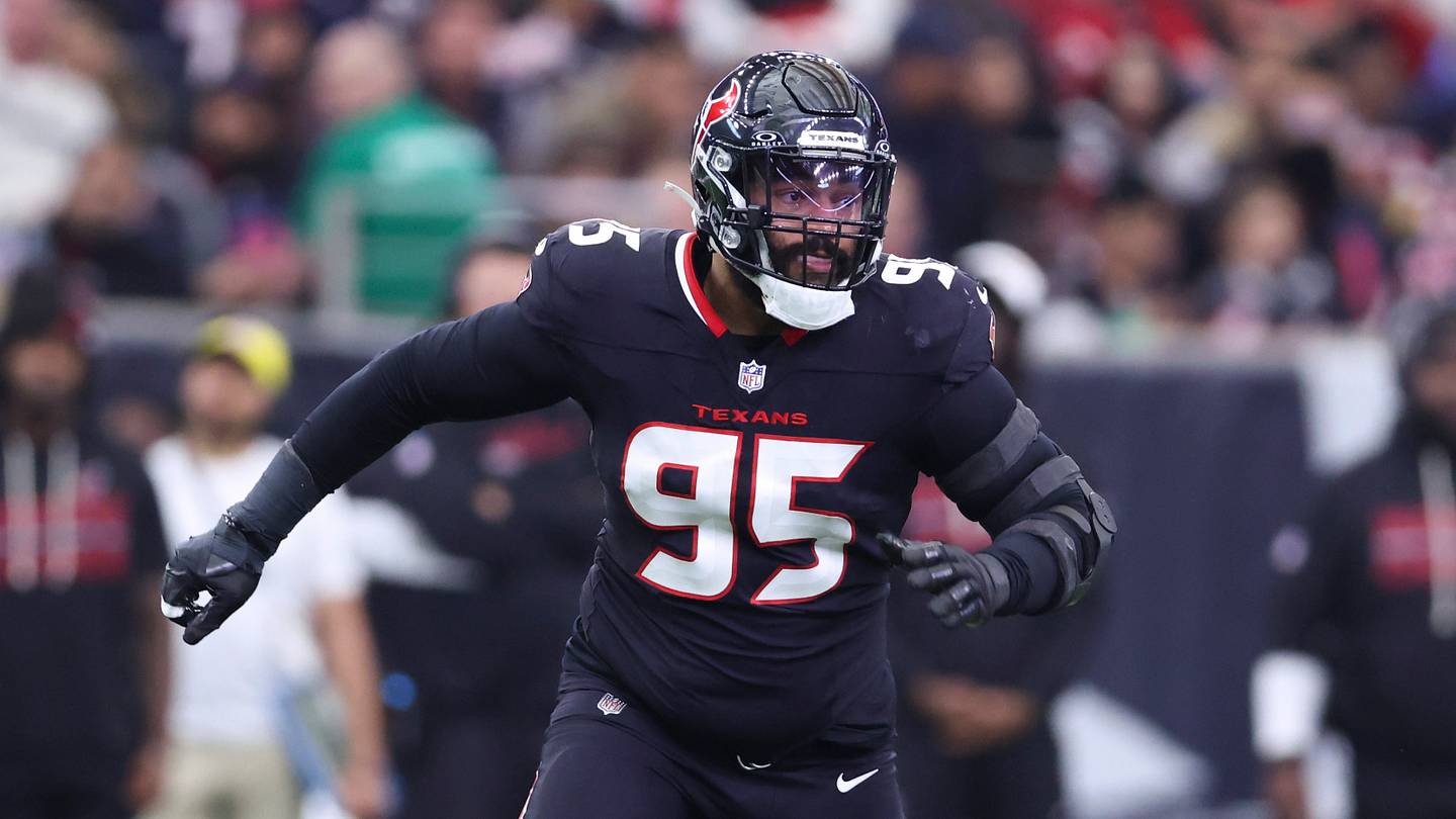 Cleveland Browns Add Veteran Defensive Lineman After Season-Ending Injury to Another