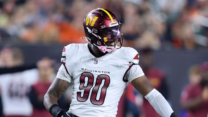 Washington Commanders defensive end Javontae Jean-Baptiste (90).