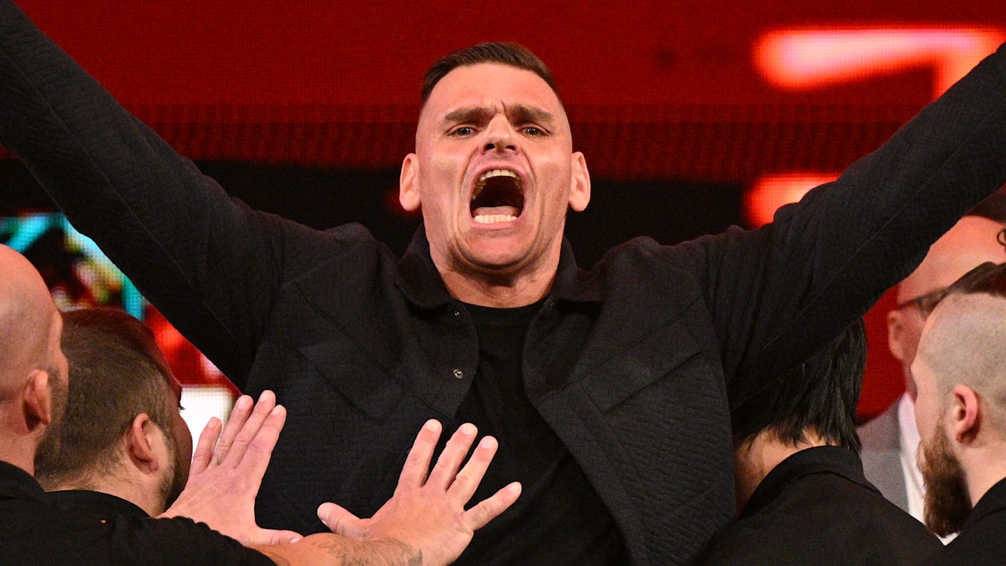 Latest on Decision to Book Gunther Versus Seth Rollins at WrestleMania 42